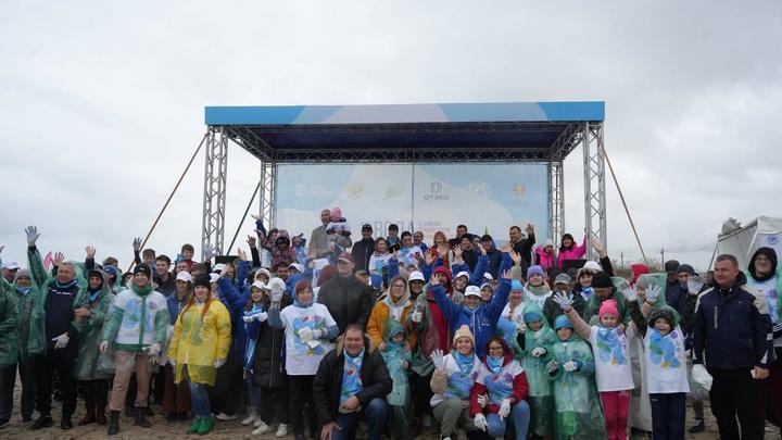 Около 600 мешков мусора собрали волонтёры возле Солёного озера