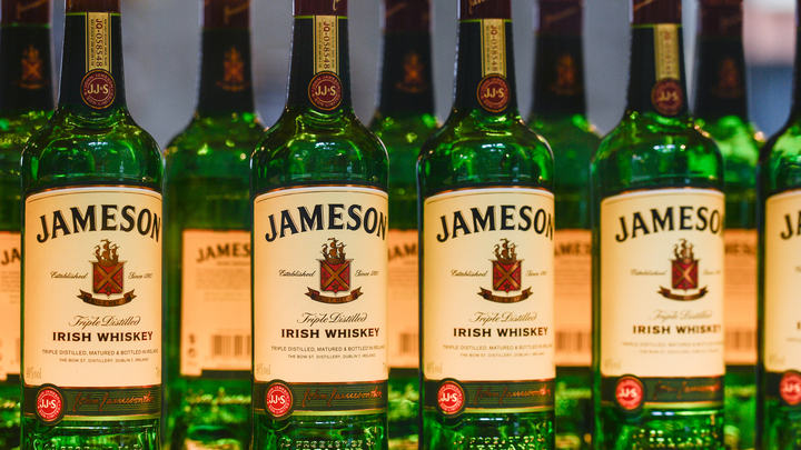 Производитель виски Jameson и водки Absolut уходит из России