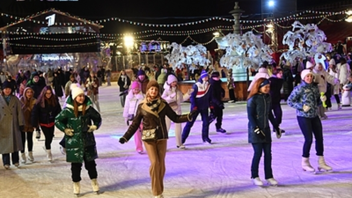 В Челябинске открылся популярный каток