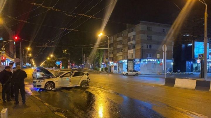В Ростове на Портовой разбился 31-летний водитель иномарки
