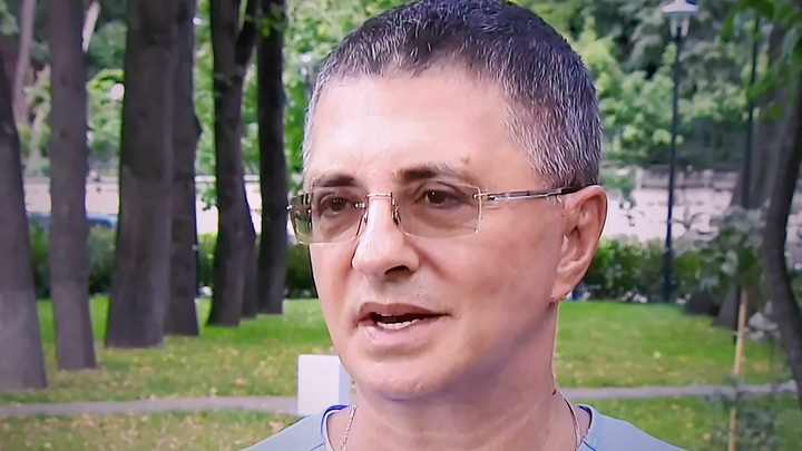 Как не стать добычей COVID-19: Доктор Мясников дал шесть советов