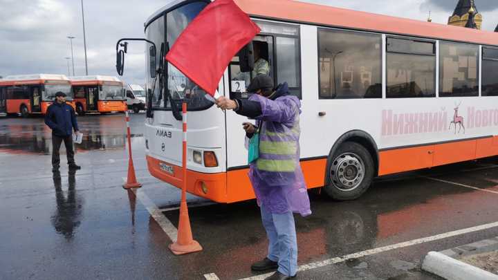 В Нижегородской области выбирают лучших водителей автобусов