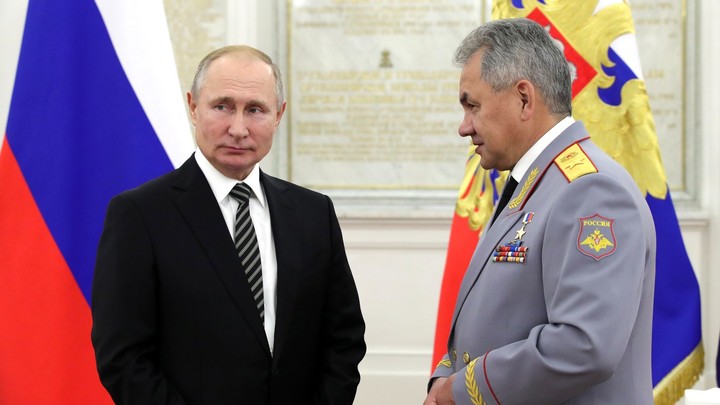 Пришло время: Путин и Шойгу проводят совещание - прямая трансляция