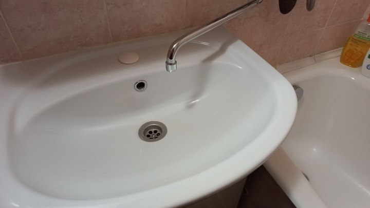 Из-за урагана без холодной воды остался целый город в Кузбассе