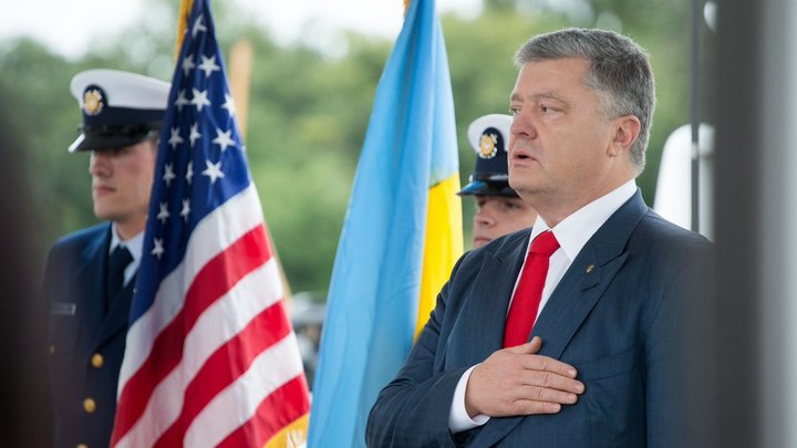 «Славные предки за это ставили к стенке»: Гаспарян о ликовании Порошенко