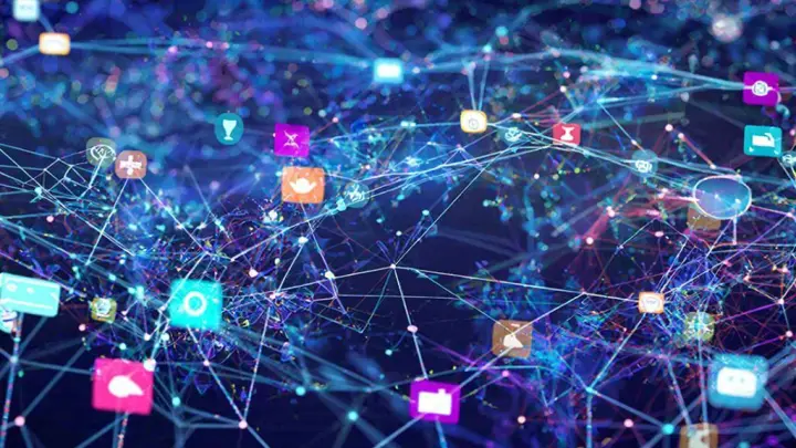 Цифровое будущее — удобство или риск? IT-эксперт назвал угрозы перехода в цифру