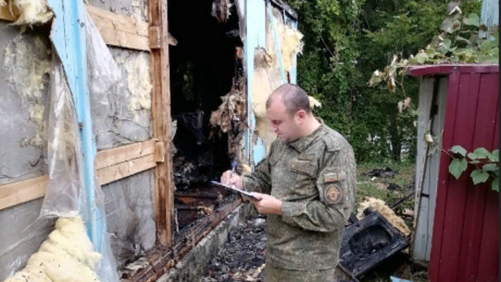 В Туапсинском районе из-за пожара в строительном вагончике погиб 44-летний мужчина