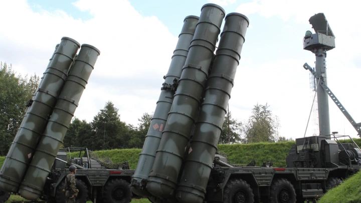 Shot: не менее 8 взрывов прогремели над Рязанью, сработала ПВО