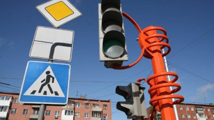 В Кемерове временно отключат светофоры на двух перекрестках