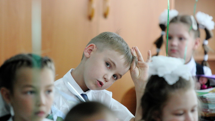 Осталось только три. На Украине подсчитали школы, где, несмотря ни на что, ещё преподают русский язык