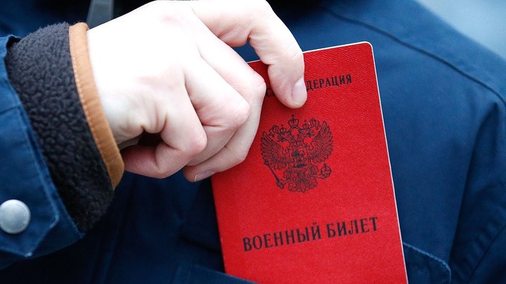 Госдума России приняла в I чтении закон о повышении призывного возраста