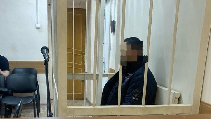 Арестованы владелец и повар кафе, причастные к отравлению 16 человек в Иркутске