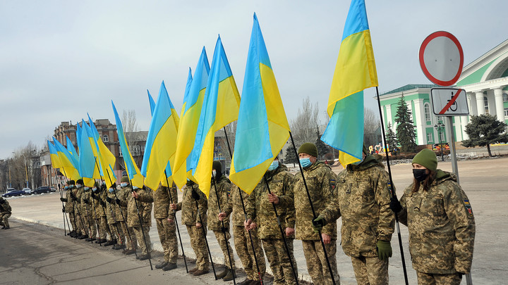Украинских военных выгнали из Германии за нацистскую символику. Инструкторы отказались обучать сторонников Гитлера