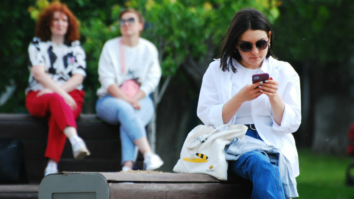 Блокировка мессенджеров и соцсетей усилила разрыв поколений в России