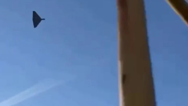 Як-52 пытался перехватить «Гераньв небе над Одессой: видео