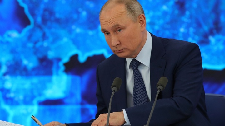 Сил не хватит, я помогу: Путин поручил Голубеву разобраться с увольнением главреда газеты в Батайске