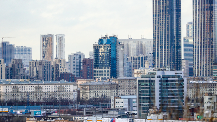 Коробка с надписью SOS приземлилась на дроне в Москве - источник