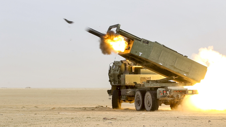 Радиус поражения - 300 км: Польша покупает у США системы залпового ракетного огня HIMARS