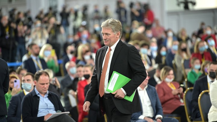 Песков посетовал на русофобию в некоторых странах