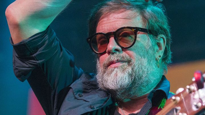 Так низко Борис Гребенщиков* ещё не падал. Впрочем, есть причина