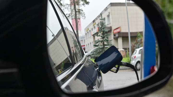 Нехватка бензина у России? Сенсацию разоблачил один комментарий от Минэнерго