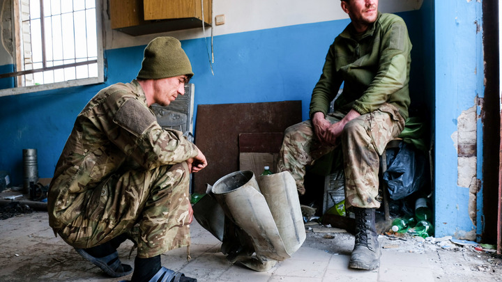 Наши хлопцы гибнут просто так: Солдат ВСУ раскрыл заговор своих командиров