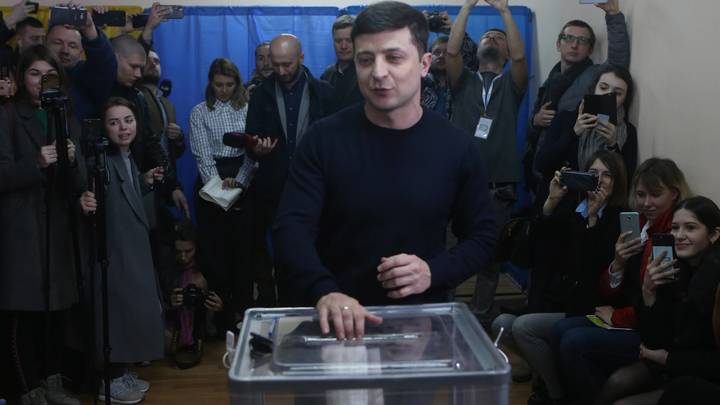 Отдали голоса не Зеленскому, а его герою из сериала: Пушков напомнил, почему политика - это не кино
