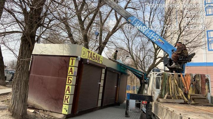 Мэрия Ростова объявила войну нелегальным ларькам
