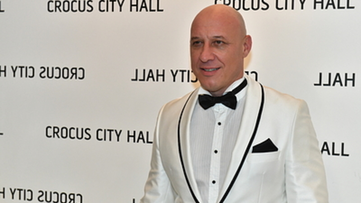 Бандеровцы приговорили певца Дениса Майданова: Певец выступил на Дне России в Запорожье