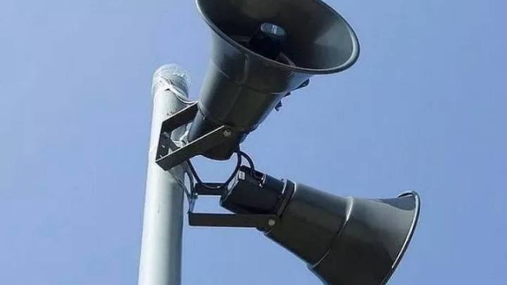 В Туапсе включат сирены нефтеперерабатывающего завода