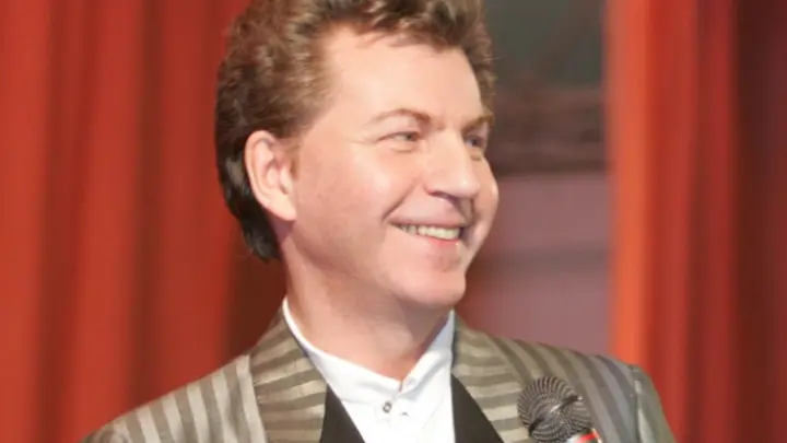 Я обвиняю Путина: Скончался назвавший Россию уродливой исполнитель песни Фантазёр Ярослав Евдокимов