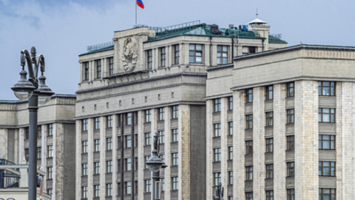 В Госдуме возьмут под защиту христианские ценности: Толстой дал пояснения