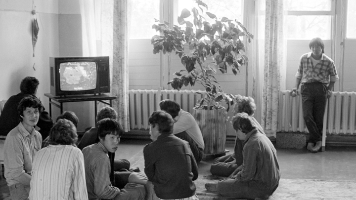 Загадочная функция советских телевизоров опередила время: Что такое ПДС?