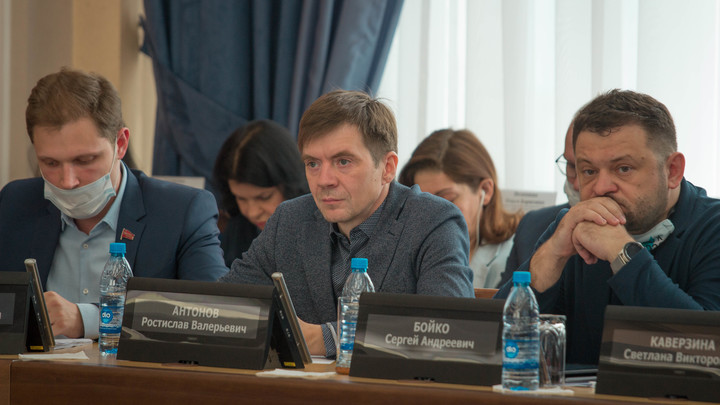 Депутат Антонов предложил созвать комиссию из-за банды детей мигрантов в Новосибирске