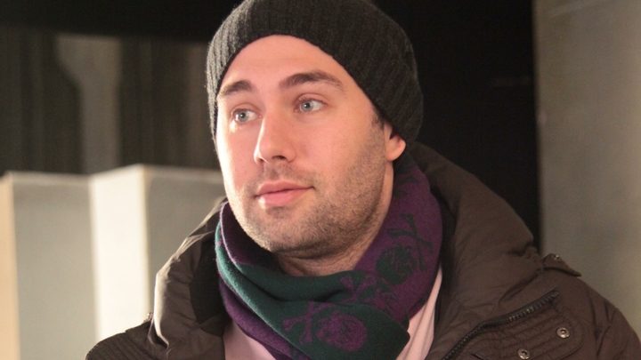 Сёма, порвал: Матерный стих Слепакова про диванных оппозиционеров стал хитом Рунета