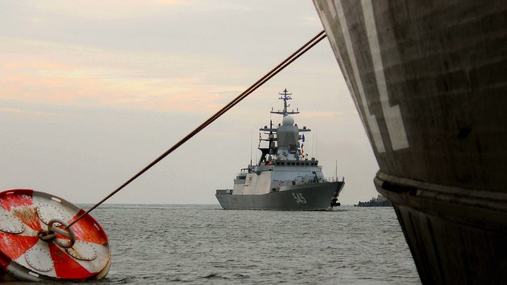 Русские морпехи уже в пути. 20 боевых кораблей направились в Балтийское море