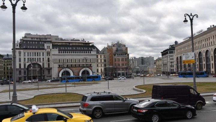 Русские отели восстали против Booking. Сервису не хотят оплачивать услуги за февраль