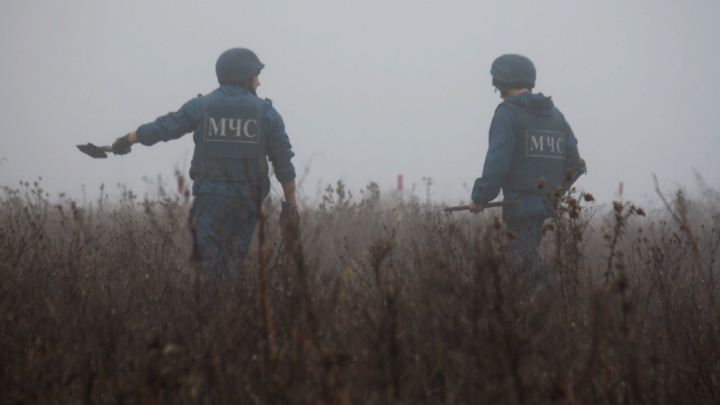 Два опытных сапёра погибли в ДНР. Глава МЧС России лично почтил память героев