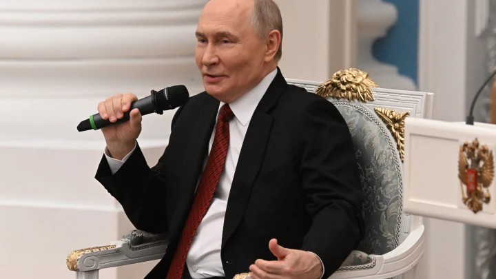 Путин вспомнил шутку про кондуктора. В Германии погрустнели: Рационального объяснения не будет