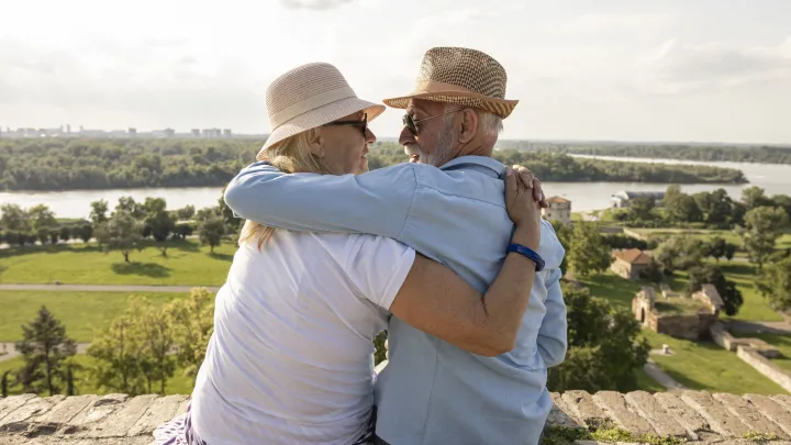 Минздрав назвал возраст появления первых выраженных признаков старения у русских