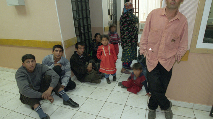 Мигранты на стройках - миф? Приезжие даже без русского языка получают до 100 тысяч