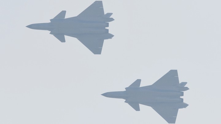 РИА Новости: Киев может использовать истребители F-16 при новом наступлении
