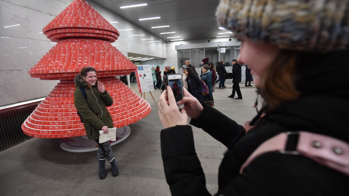 Собянин снова удивил: В Новый год сидите дома, но метро будет бесплатным