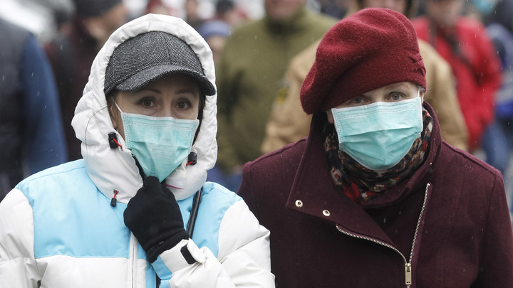 Выкинули, словно мусор: Украинка рассказала, как забирала тело умершего от COVID-19 отца