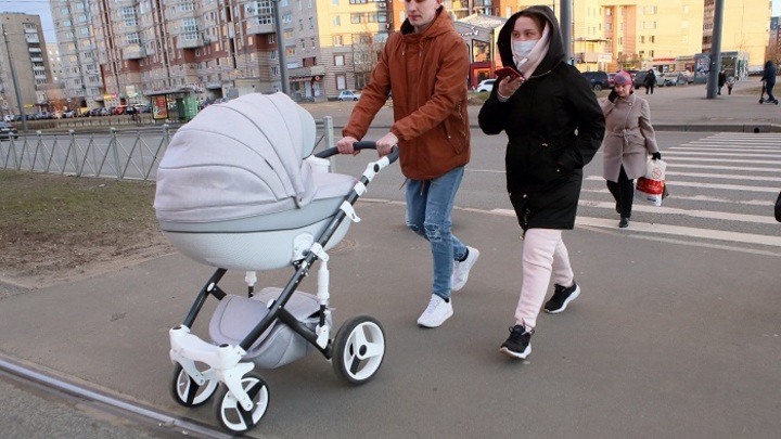 85% новосибирцев тратят материнский капитал до трёхлетия ребёнка