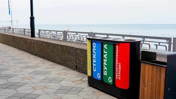 В Сочи разрабатывают новые маршруты по вывозу мусора