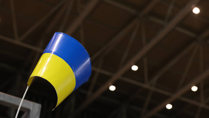 Судная ночь: Раздача оружия на Украине обернулась мародёрством