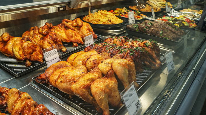 Русские перестают готовить дома. Вот что пришло на замену