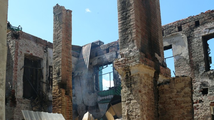 ВСУ ракетным залпом уничтожили жилой дом в поселке Куйбышево на Запорожье