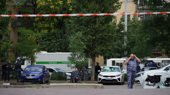 Захват СИЗО в Ростове-на-Дону 16 июня: преступникам помешал третий заложник
